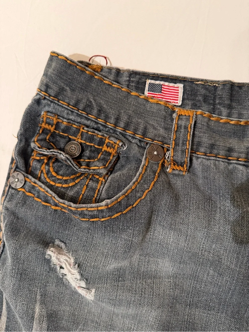 True Religion Men’s Blue Distressed Straight Denim Shorts size 38 Made in USA